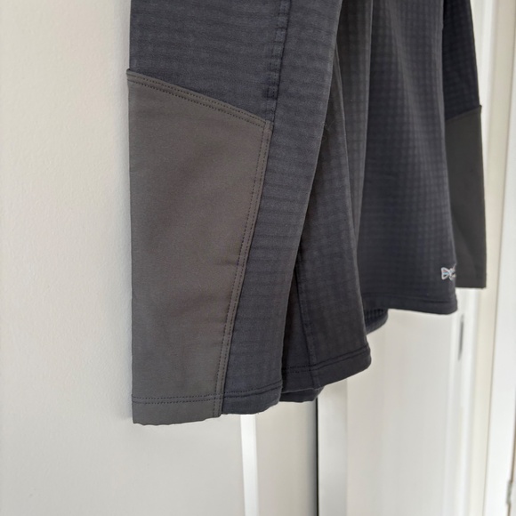 Patagonia Long-Sleeved R1® Fitz Roy Trout 1/4-Zip new with tags - Picture 5 of 8